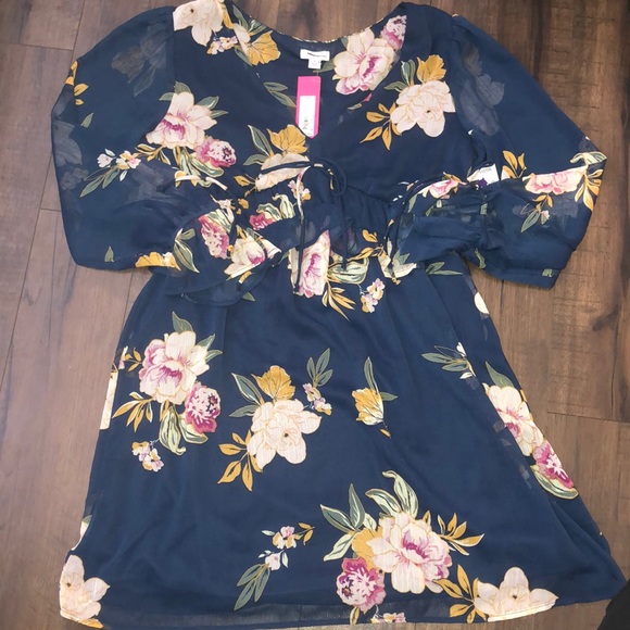 Xhilaration Floral Long Sleeve Mini Dress - Picture 5 of 6